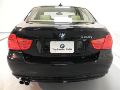 2011 BMW 328  i xDrive