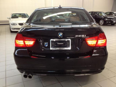2011 BMW 328  i xDrive