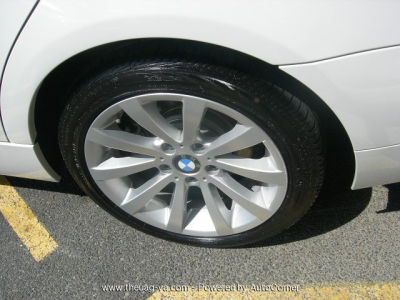 2011 BMW 328  i xDrive