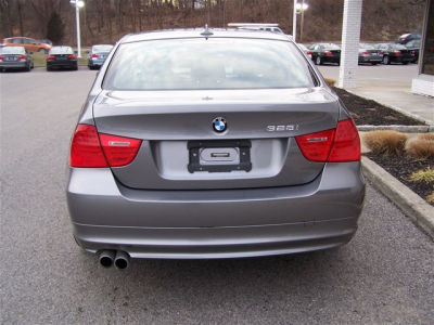 2011 BMW 328  i xDrive