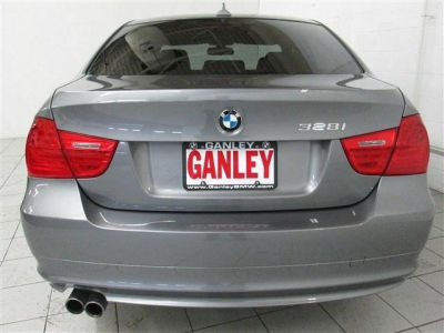 2011 BMW 328  i xDrive