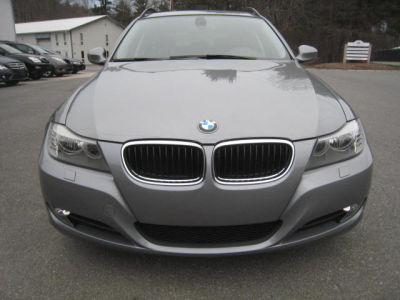 2010 BMW 328  i xDrive