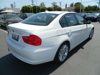 2011 BMW 328  i
