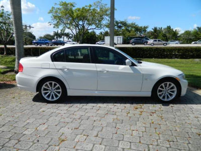 2011 BMW 328  i