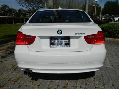 2011 BMW 328  i