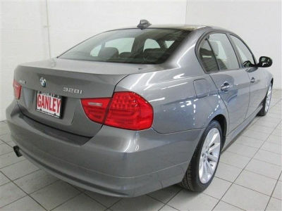 2011 BMW 328  i xDrive