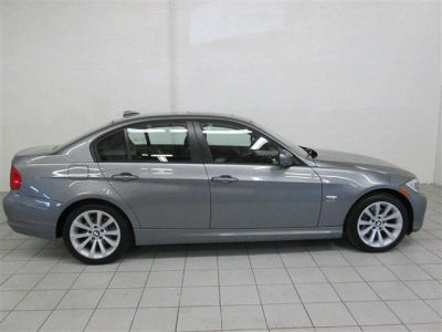2011 BMW 328  i xDrive