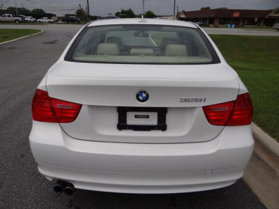 2011 BMW 328  i
