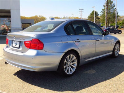 2011 BMW 328  i xDrive