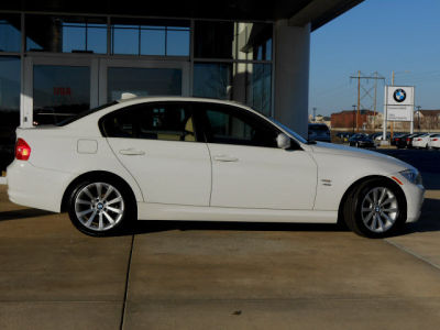 2011 BMW 328  i xDrive