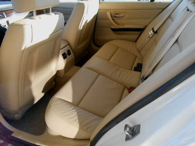 2011 BMW 328  i xDrive