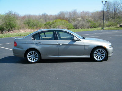 2011 BMW 328  i xDrive