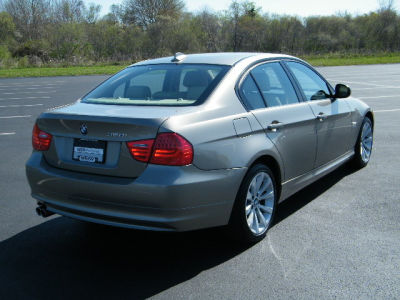 2011 BMW 328  i xDrive