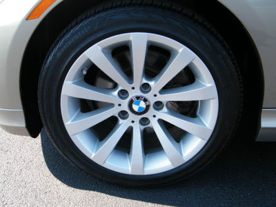 2011 BMW 328  i xDrive