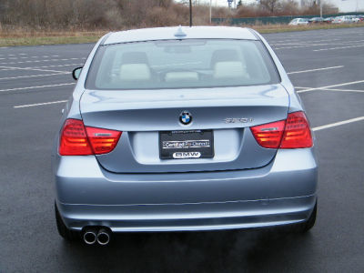2011 BMW 328  i xDrive