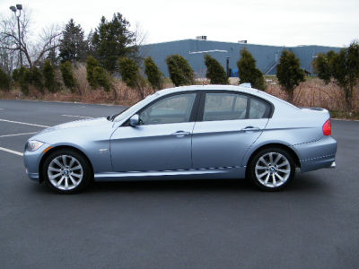2011 BMW 328  i xDrive