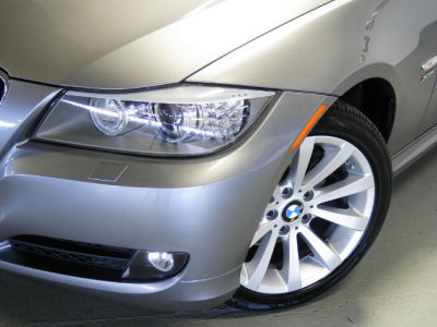 2011 BMW 328  i xDrive