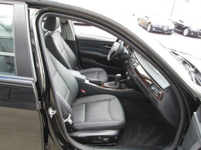 2011 BMW 328  i xDrive