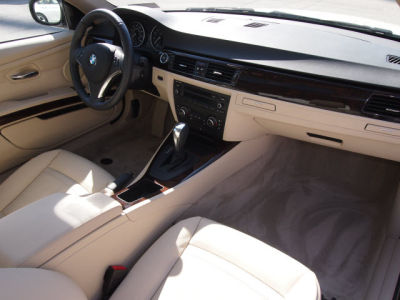 2011 BMW 328  i xDrive