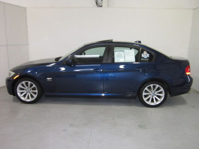 2011 BMW 328  i xDrive