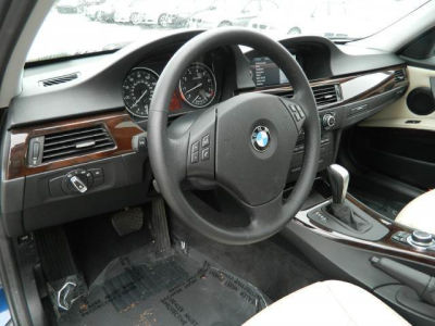2011 BMW 328  i xDrive