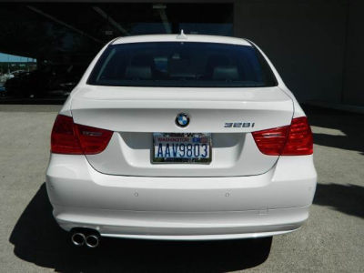 2011 BMW 328  i