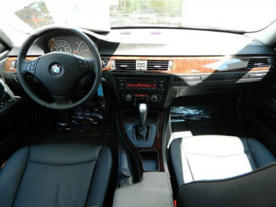 2011 BMW 328  i