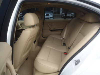 2011 BMW 328  i