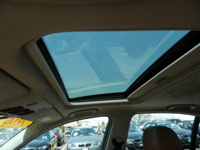 2011 BMW 328  i xDrive