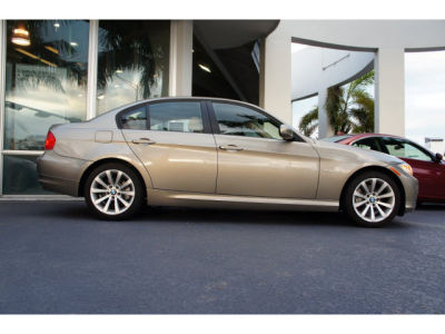 2011 BMW 328  i