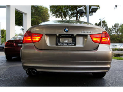 2011 BMW 328  i