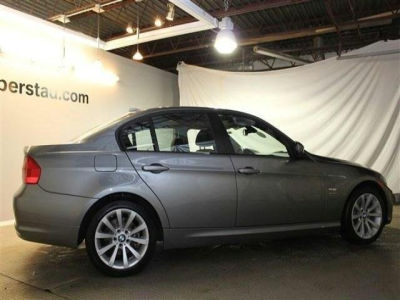 2011 BMW 328  i xDrive
