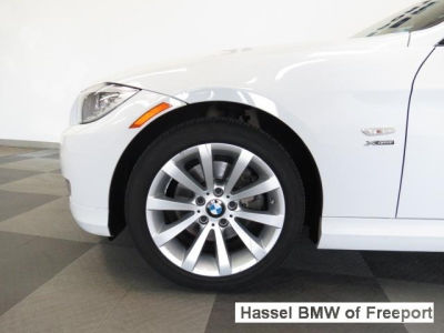 2011 BMW 328  i xDrive