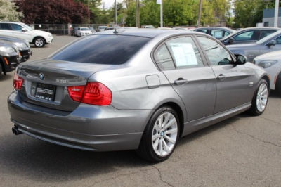 2011 BMW 328  i xDrive