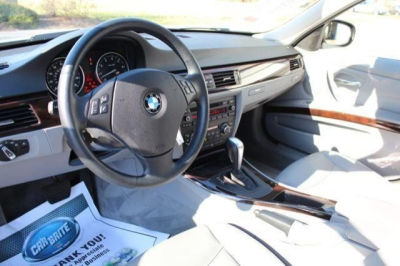 2011 BMW 328  i xDrive