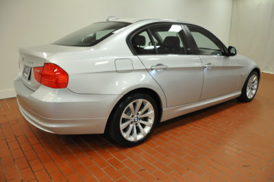 2011 BMW 328  i xDrive