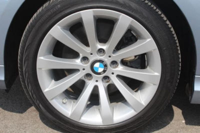 2011 BMW 328  i xDrive