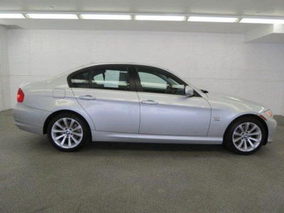 2011 BMW 328  i xDrive