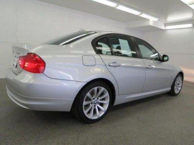2011 BMW 328  i xDrive