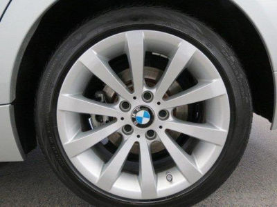 2011 BMW 328  i xDrive
