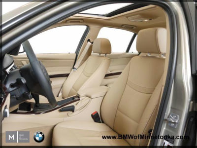 2011 BMW 328  i xDrive