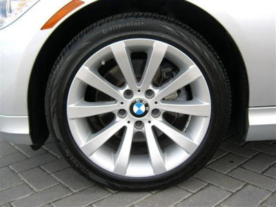 2011 BMW 328  i xDrive