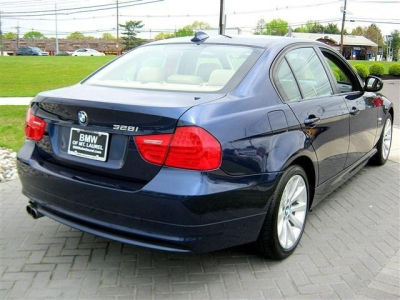 2011 BMW 328  i xDrive
