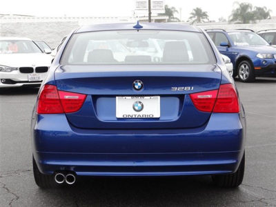 2011 BMW 328  i