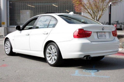 2011 BMW 328  i