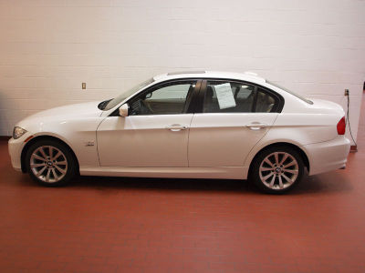 2011 BMW 328  i xDrive