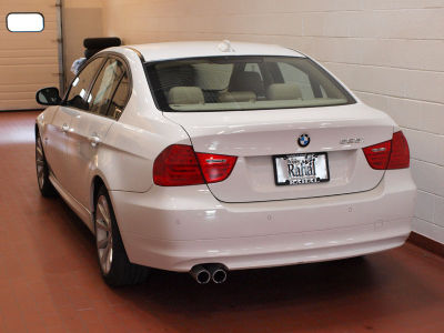 2011 BMW 328  i xDrive