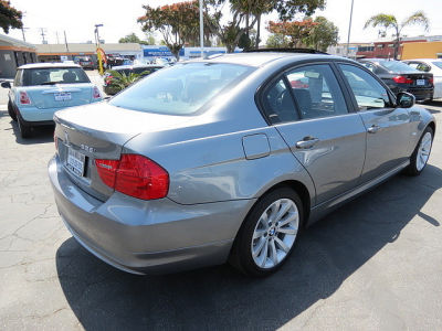 2011 BMW 328  i