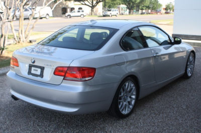 2010 BMW 328  i