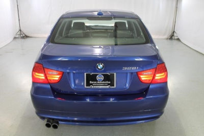 2010 BMW 328  i xDrive
